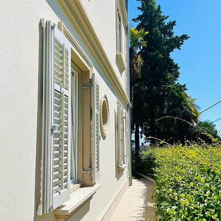 Apartmán Gianni - Lux. Apt. Roma -5*