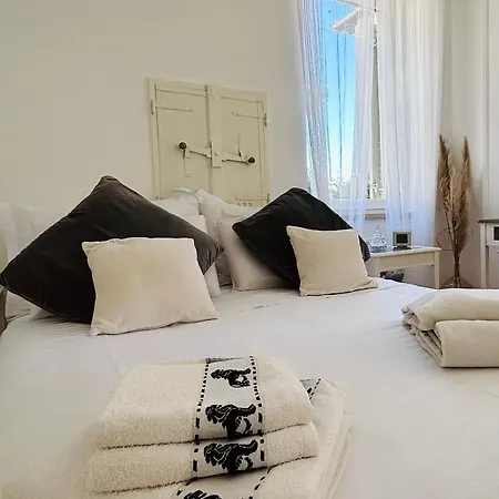 Gianni - Lux. Apt. Roma -5*