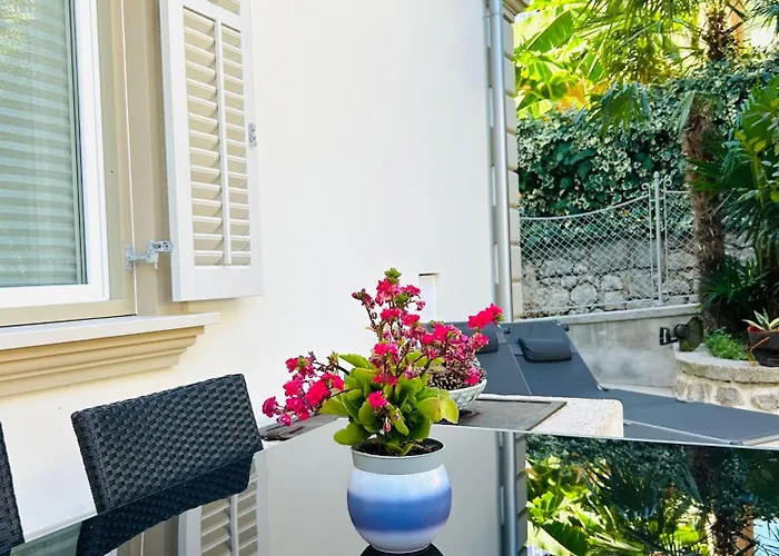 Gianni - Lux. Apt. Roma -5* ロヴラン