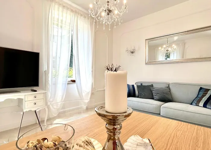 Gianni - Lux. Apt. Roma -5* * ロヴラン
