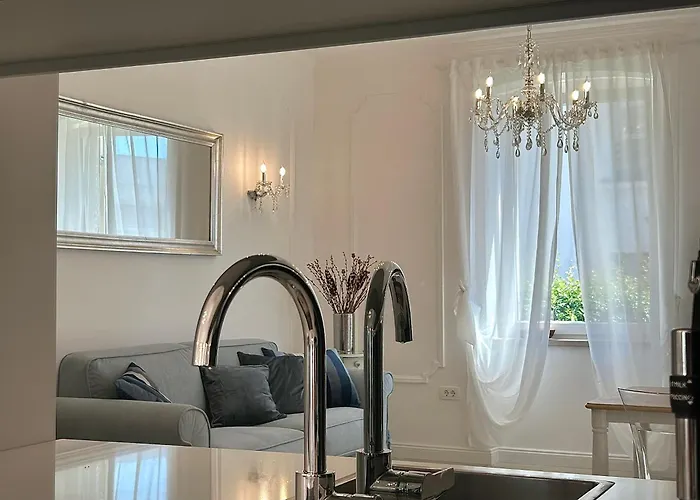 Gianni - Lux. Apt. Roma -5* アパート