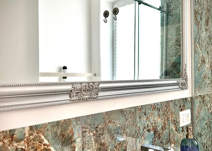Gianni - Lux. Apt. Roma -5* アパート *